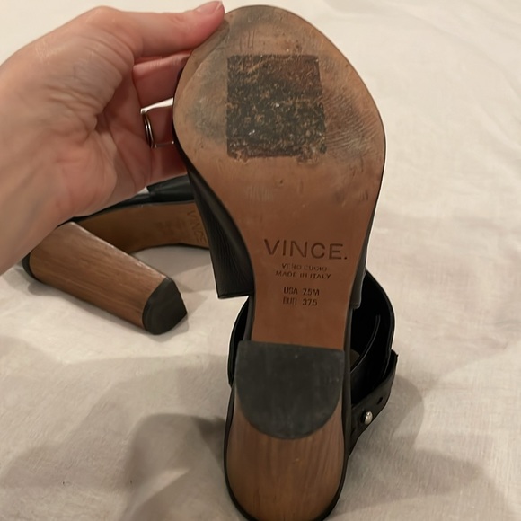 Vince "Addie" booties sandals sz 7.5 black leather - Picture 6 of 9